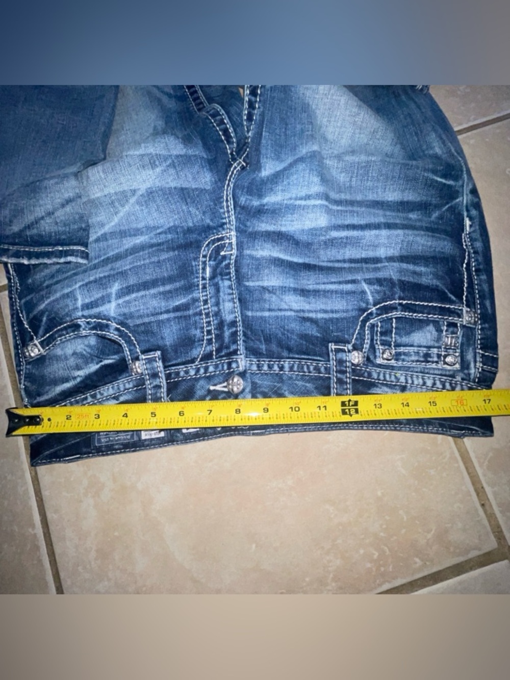 Miss Me Relaxed Boot Jeans Womens 31x 34 Blue Medium Wash Embellished - Picture 9 of 13
